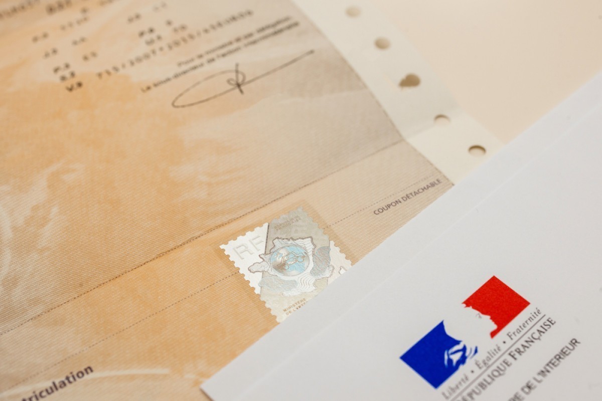 découvrez les délais à respecter pour obtenir le code confidentiel lors de la cession de votre véhicule. informez-vous sur les étapes à suivre pour une transaction rapide et sécurisée.