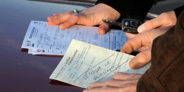 découvrez notre service de vente de véhicules avec carte grise incluse ! profitez d'une large sélection de voitures, de motos et plus encore, toutes prêtes à prendre la route. simplifiez vos démarches administratives et bénéficiez d'un accompagnement personnalisé pour chaque achat.